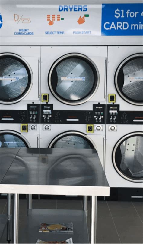 laundromat that takes credit cards